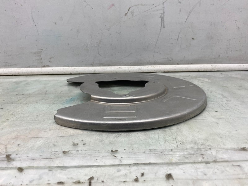 1044666 C ⭕ 17-23 Tesla Model 3 M3 Rear Passenger Side Brake Rotor Shield Right 1044666-C