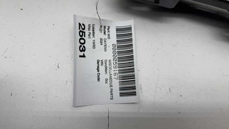 9Y0807675C ⭕ 2024 Porsche Cayenne Front Left Lower Bumper Grille Air Guide LH 9Y0807675C