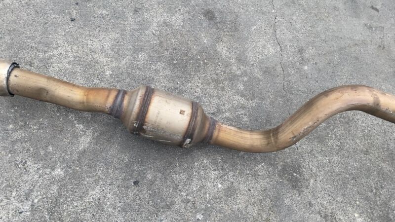 Does not apply 2012 2013 2014 2015 2016 Mercedes Benz E350 3.5 V6 Exhaust System Downpipe Right