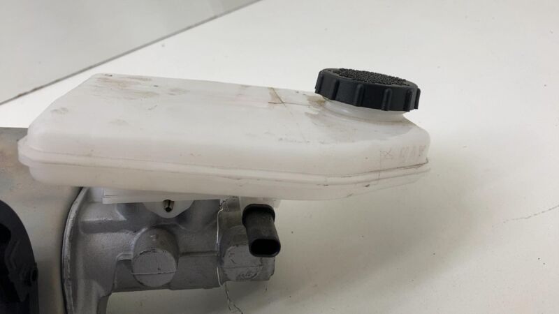 2020-2024 Tesla Model Y iBooster Power Brake Booster Master Cylinder Reservoir