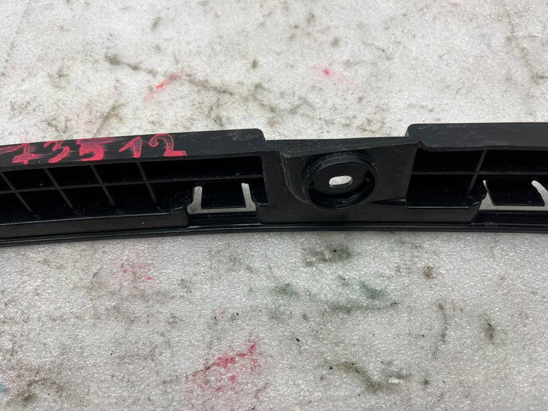 ⭕ 12-25 Model S Rear Body Attachment Bumper Center Support Bracket 600