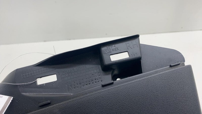 ⭕ 2020-2024 Tesla Model Y Right B-Pillar Lower Trim Cover Panel RH 149