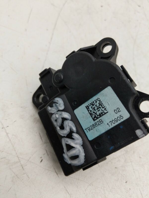 T92882B ⭕ 2017-2020 Tesla Model 3 A/C Heater Blower Flap Motor Actuator Assembly T92882B