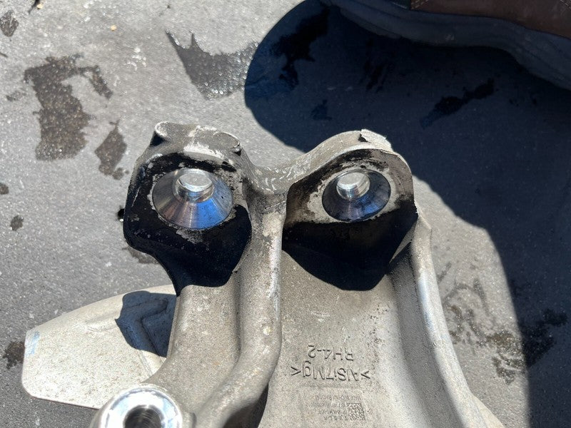104431600E 17-23 Model 3 Front Right RWD Spindle Knuckle w/ Wheel Hub & Shield 1044316-00-E