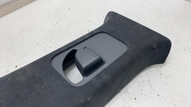 T04702169 2022-2024 Rivian R1T R1S Passenger Side B-Pillar Upper Trim Cover Panel Right RH