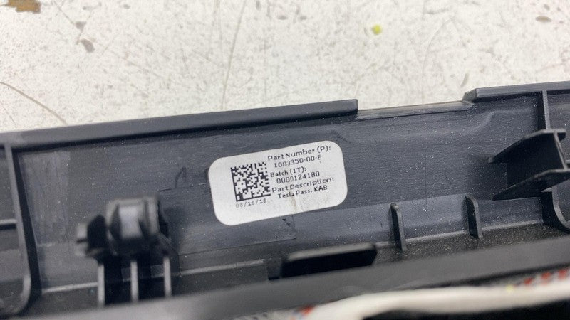 108335000E ⭕ 2017-2023 Tesla Model 3 Right Lower Knee Safety Airbag Module OEM 1077826-00-D