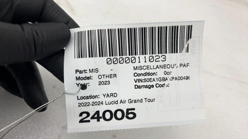 ⭕ 2022-2024 Lucid Air Grand Touring Liftgate Latch Cover Assembly P11-