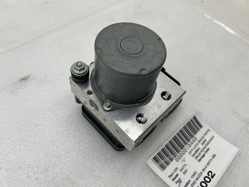 NF6W 43 7A0 2018-2022 Mazda MX-5 Miata ABS Anti-Lock Brake Pump Control Module NF6W-43-7A0