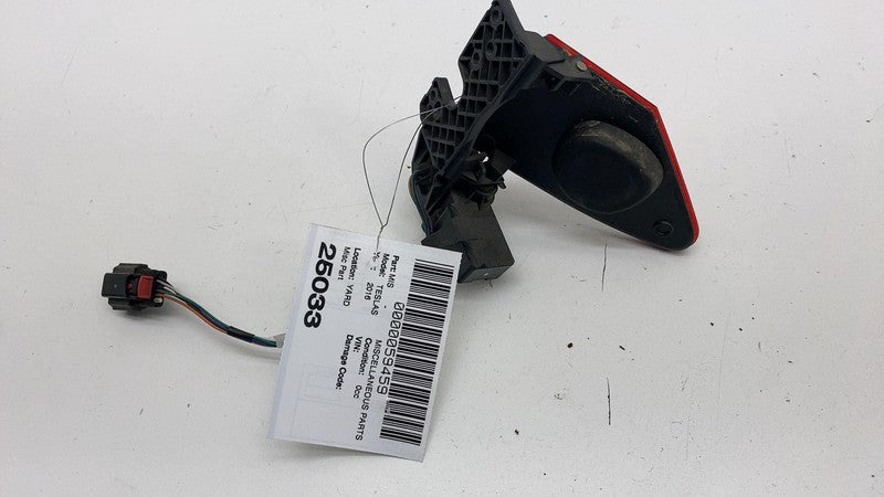 ⭕ 15-20 Tesla Model S Rear Taillight Lamp Charge Reflector Left 104276