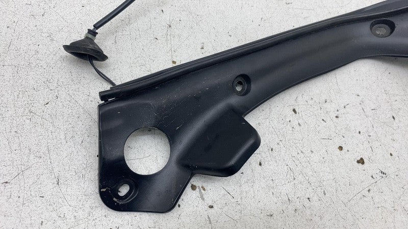 103756000F ⭕ 2016-2023 Tesla Model X Rear Left Door Lower Carrier Pinch Sensor 1037560-00-F
