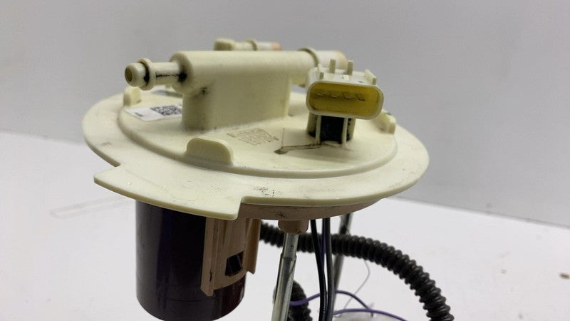 ⭕ 2020-2021 Lincoln Navigator Fuel Gas Tank Pump Sending Unit OEM KL74