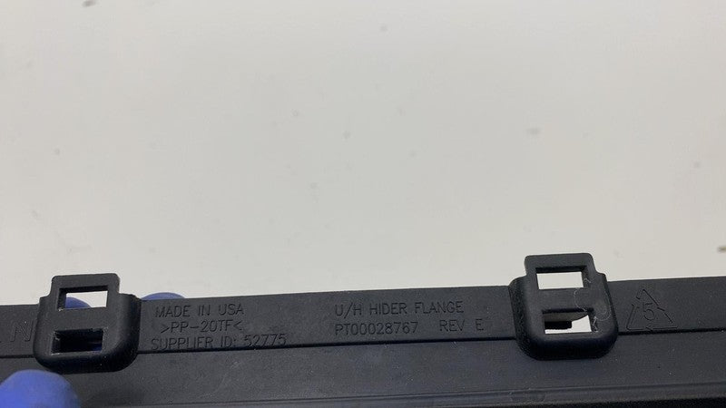 PT00028767 ⭕22-24 Rivian R1T R1S Front Hood Windshield Hider Flange Trim Molding PT00028767