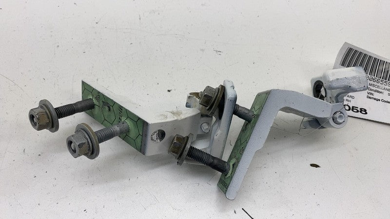 ⭕ 2022 Mercedes-Benz EQS 450+ Front Passenger Side Door Hinge Right RH Assembly