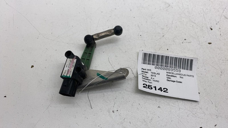 ⭕ 2012-2015 Tesla Model S Front Left Air Ride Height Level Sensor 6006