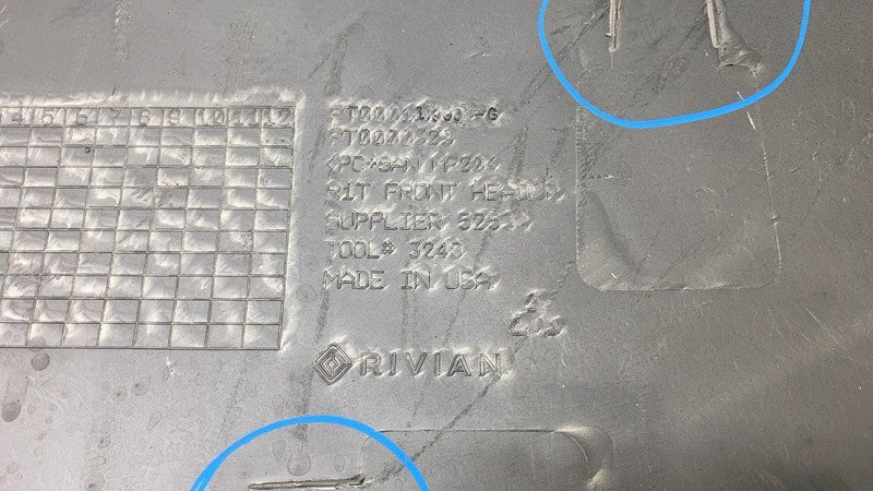 ⭕ 2022-2024 Rivian R1t Front Header Upper Trim Blue (Damaged)