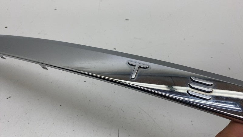 1046920-00-B ⭕ 2016-2020 Tesla Model X MX Rear Trunk Lid Mold Chrome Molding OEM 1046920-00-B