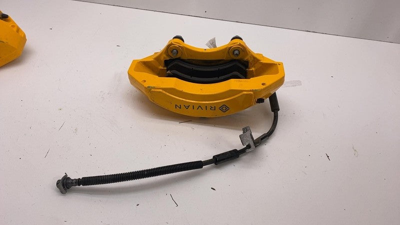 PT00000705 ⭕ 2022 2023 2024 Rivan R1T R1S Front Left Caliper w/ Brake Hose Line PT00000705