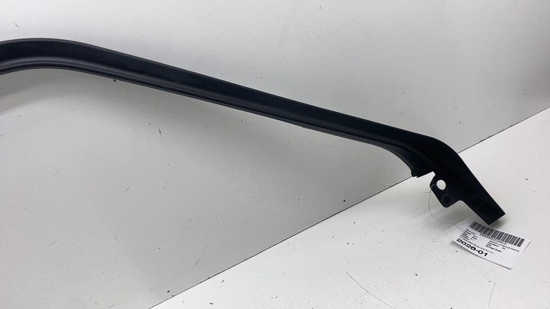 ⭕22-25 Rivian R1S Front Driver Side Door Interior Garnish Trim Left PT