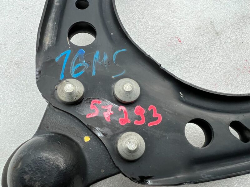 6008930 00 A 2012-2020 Tesla Model S Front Passenger Side Suspension Upper Control Arm Right