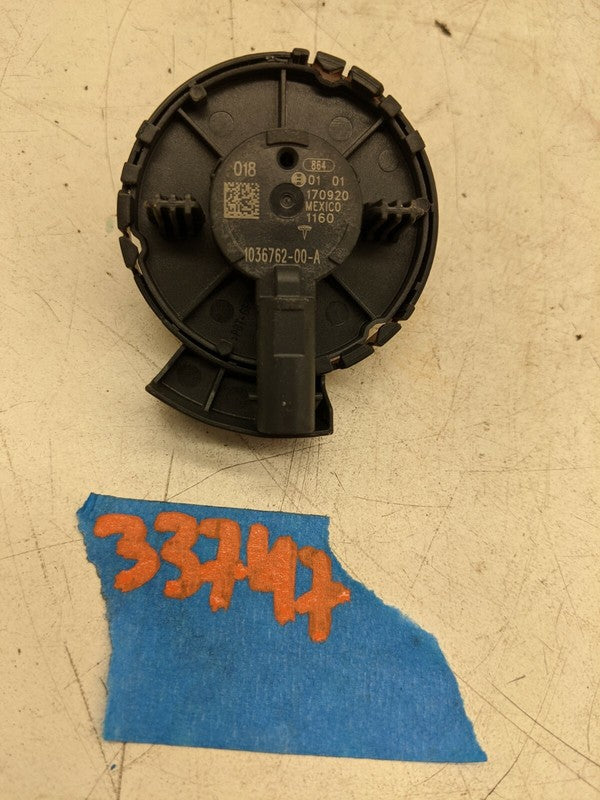 1036762 00 A ⭕ 17-22 Model 3 S X Y Front Left/Right Crash Impact Pressure Sensor 1036762-00-A