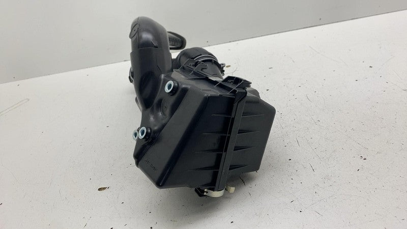 ⭕ 2023-2024 Toyota Prius 2.0L Air Intake Filter Housing Box w/ Pipe 17