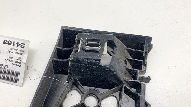 A1668805803 2016-2018 Mercedes-Benz GLE350 Rear Passenger Bumper Mount Support Bracket Right