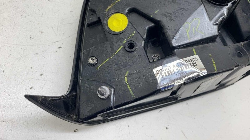 150208700D ⭕ 21-24 Tesla Model Y Rear Right Taillight Outer Lamp On Quarter RH 1502087-00-D
