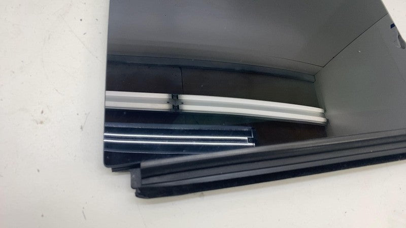 ⭕2016-2020 Tesla Model X Rear Driver Side Door Quarter Fixed Glass Lef