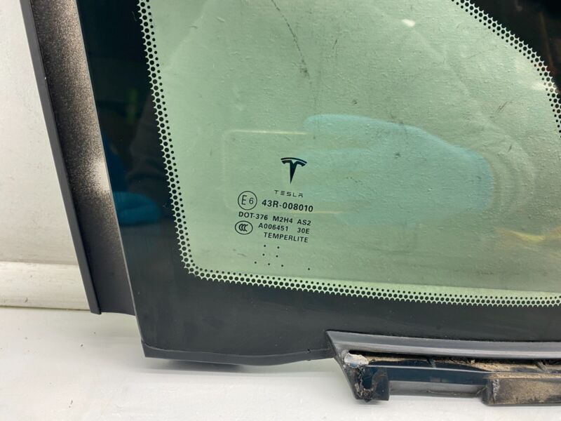 E6 43R-008010 2016-2021 Tesla Model S Rear Driver Side Quarter Window Glass Left LH 43R-008010