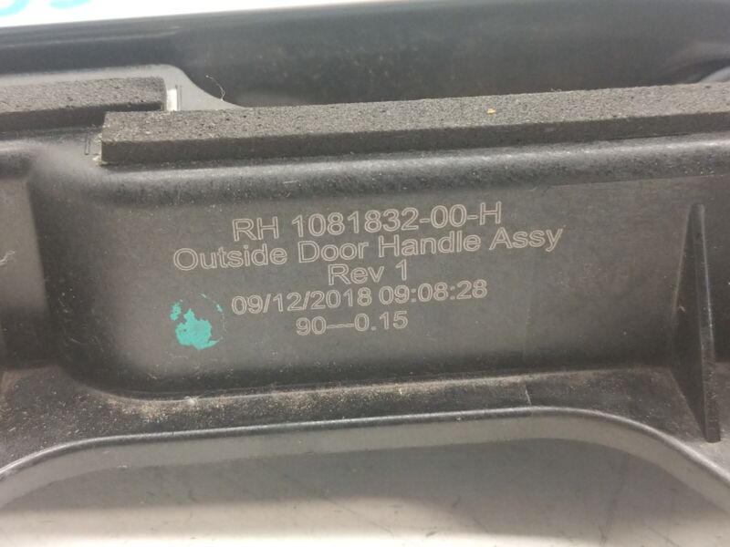2017-2020 Tesla Model 3 Front or Rear Outside Door Handle Right Exterior Outer