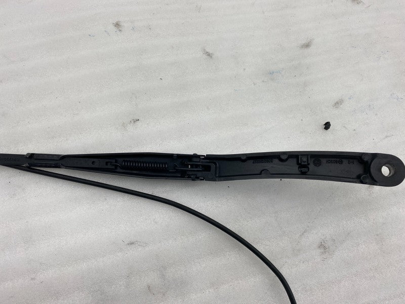 107672900B ⭕ 2017-2022 Tesla Model 3 Front Windshield Wiper Arm & Blade Right 1076729-00-B