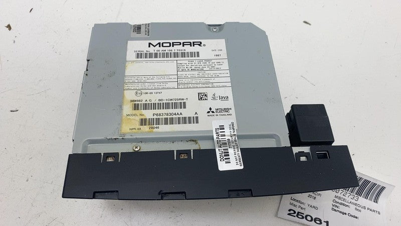 68378304AA ⭕2018-2022 Chrysler Pacifica Mopar Dash Audio Video DVD CD GPS Player 68378304AA