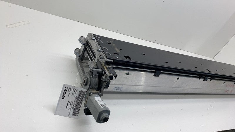 C400000379-G ⭕ 2022-2024 Rivian R1T Electric Tonneau Cover Assy C400000379-G (FOR PARTS ONLY)