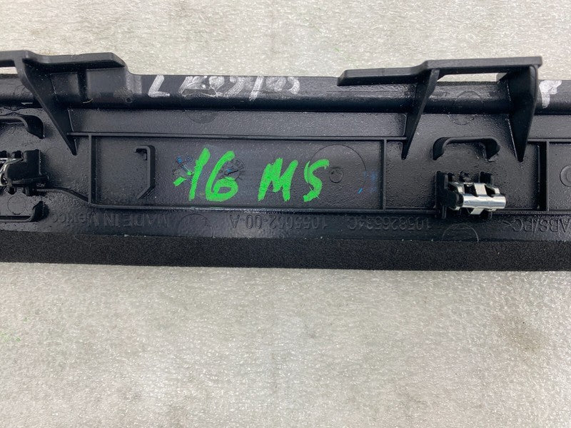 1058265 34 C ⭕ 16-20 Tesla Model X Rear Side Falcon Door Trim Molding Cover Left 1058265-34-C