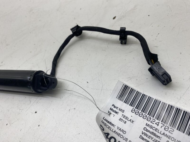 106344100C ⭕16-23 Model X Rear Left/Right Secondary Falcon Door Liftgate Strut 1063441-00-C