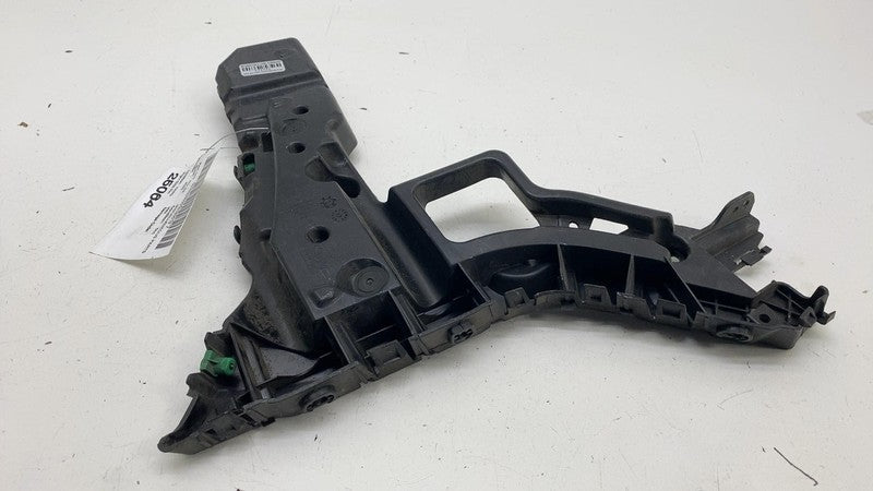 31663653 ⭕2021-2023 Polestar 2 Rear Passenger Bumper Mount Support Bracket Right 31663653