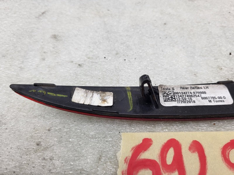 ⭕ 12-20 Model S Rear Driver Side Bumper Light Reflector Lamp Left 6007