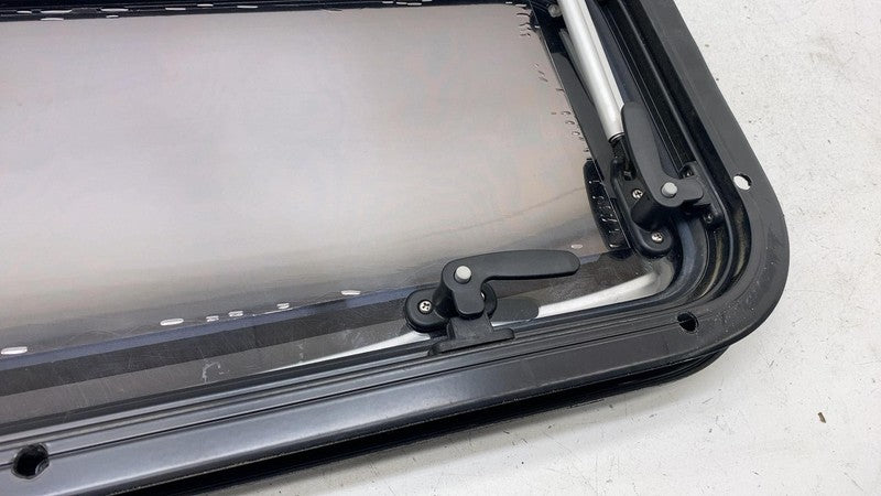⭕ 2014-2021 Ram ProMaster 1500 2500 3500 Rear Body Panel Glass Window Assembly