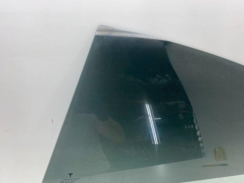 E9 43R-004529 ⭕ 17-23 Tesla Model 3 Rear Driver Side Door Window Glass Left LH Single Pane OEM