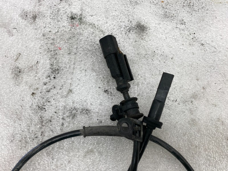 102776100B ⭕16-20 Model X Front Left or Right Anti-Lock ABS Wheel Speed Sensor 1027761-00-B