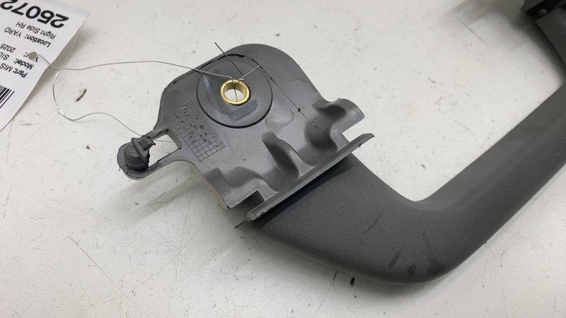 85654539 ⭕ 20-25 Chevrolet Silverado 1500 Rear Passenger Right Grab Bar Handle 85654539