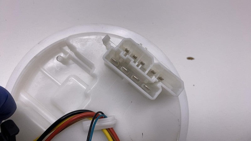 2021 BMW 530E x-Drive In-Tank Fuel Gas Pump 9468600-03 Assembly OEM