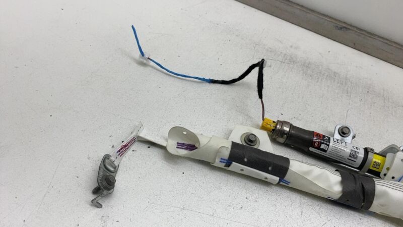 107782700E ⭕ 17-23 Tesla Model 3 Driver Side Roof Curtain Airbag Module Left 1077827-00-E
