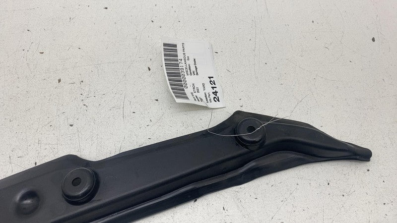 4KE821112 ⭕ 2019-2023 Audi e-Tron Front Left Inner Fender Filler End Plate Cover 4KE821112