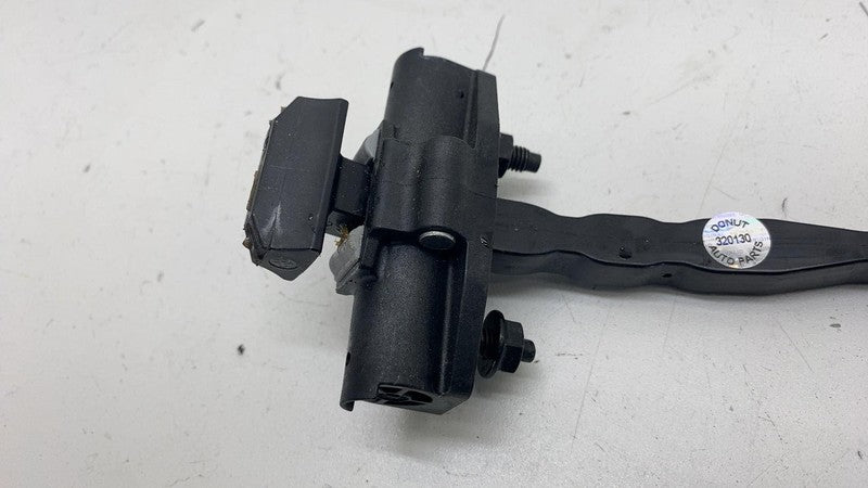 ⭕ 2017-2023 Model 3 Rear Passenger Side Door Check Strap Brake Stopper