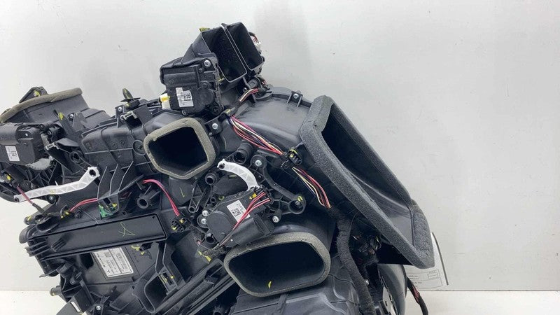 ⭕ 17-20 Tesla Model 3 HVAC Heater A/C Air Blower Housing Box Core 1099