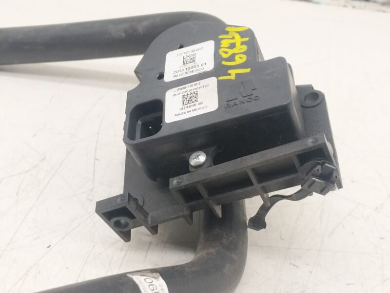 2012-2020 Tesla Model S MS X MX 4-Way Valve Electric Pump with Cooling Pipe Hose