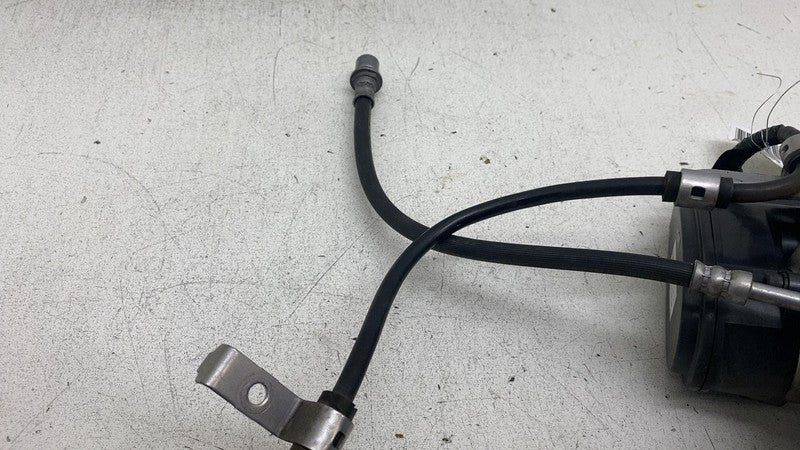 1044624-00-F ⭕ 2017-2025 Tesla Model 3 Rear Right Caliper + Brake Hose Line BASE 1044624-00-F