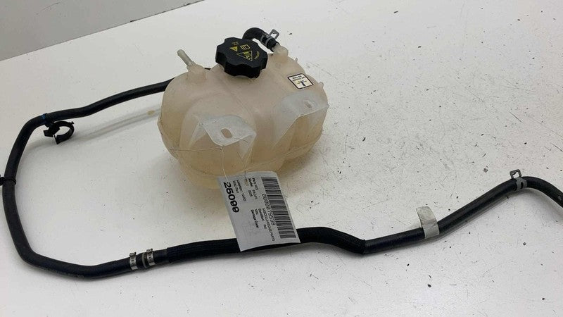 68249136AA ⭕17-25 Chrysler Pacifica Coolant Overflow Expansion Reservoir Tank Bottle w/ Cap