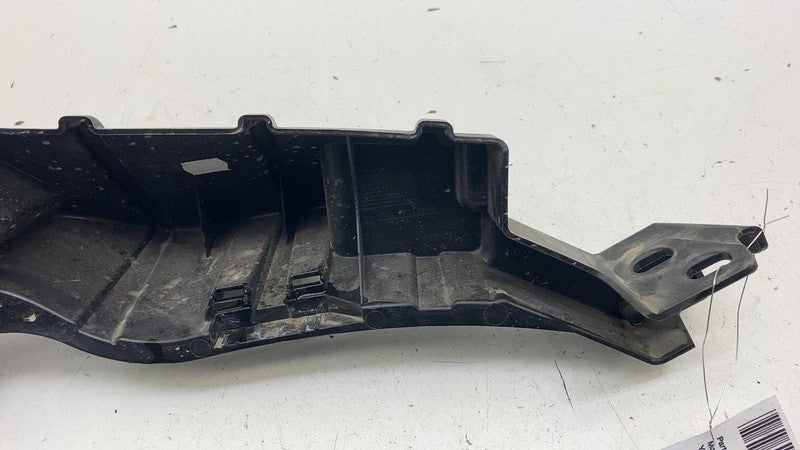 51647368157 ⭕14-21 BMW i3 I01 Front Driver Fender Mount Support Bracket Left LH 51647368157